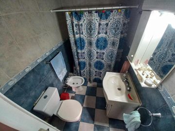 VENTA Casa tipo PH al frente- Valentín Alsina