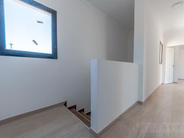 Casa en venta - El Canton -Norte- PG