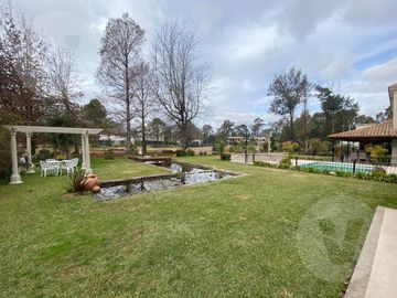 Casa en venta - Barrio Saint Thomas Este, Canning