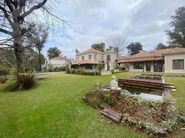 Casa en venta - Barrio Saint Thomas Este, Canning