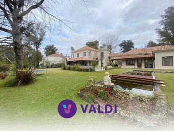 Casa en venta - Barrio Saint Thomas Este, Canning