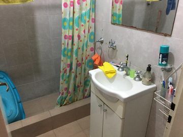 Duplex en venta - 3 Dormitorios 2 Baños 1 Cochera - 126.58 mts2 - Monte Grande