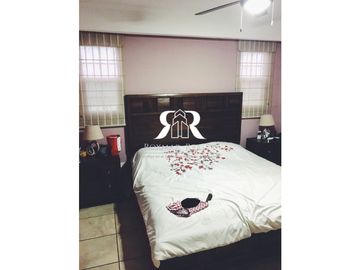 BRISAS DEL GOLF - CASA EN VENTA - OFERTA