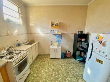 VENTA CASA 4 AMB 200 M2 VALENTIN ALSINA