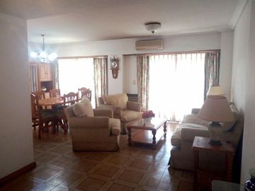 Departamento en venta - 3 Dormitorios  2 Baños - Cochera - 100 mts2 - Mar del Plata