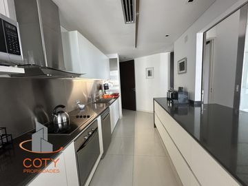 Mulieris departamento en Venta - 3 ambientes con dependencia