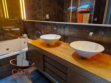 Mulieris departamento en Venta - 3 ambientes con dependencia