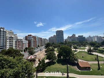 En venta departamento de tres ambientes con balcon, Plaza Colon Mar del Plata