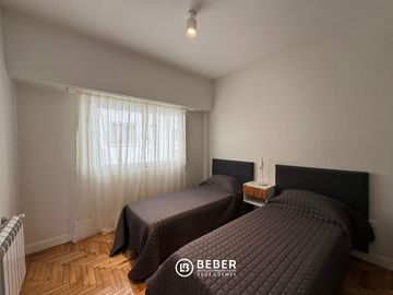 En venta departamento de tres ambientes con balcon, Plaza Colon Mar del Plata