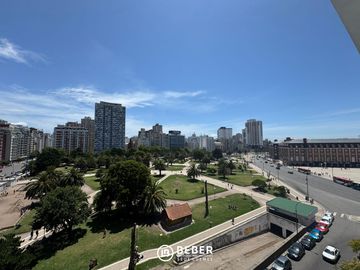 En venta departamento de tres ambientes con balcon, Plaza Colon Mar del Plata
