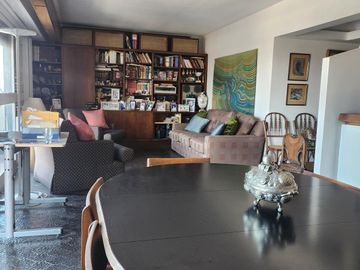 Departamento Palermo - Cuatro ambientes - Dependencia- Seguridad - Cochera -