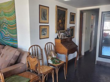 Departamento Palermo - Cuatro ambientes - Dependencia- Seguridad - Cochera -