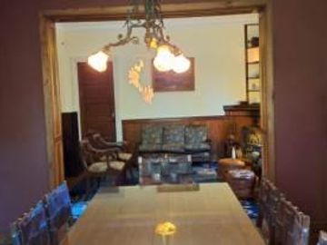 EXCELENTE CHALET ESTILO INGLES EN TEMPERLEY ESTE A DOS CUADRAS ESTACION