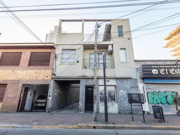 Departamento en venta 3 ambientes con terraza privada en Berazategui Centro