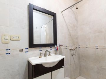 Departamento en venta 3 ambientes con terraza privada en Berazategui Centro