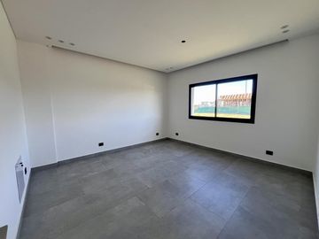 CASA EN VENTA, PUERTOS, BARRIO COSTAS, LOTE AL 100