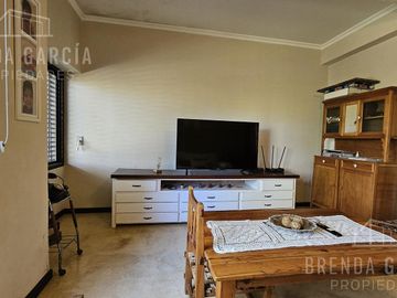 Casa en 3 Plantas En Venta En Colon Entre Ríos.