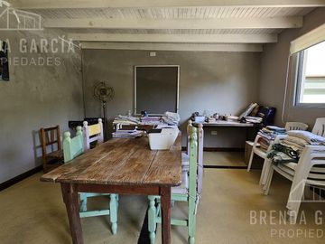 Casa en 3 Plantas En Venta En Colon Entre Ríos.