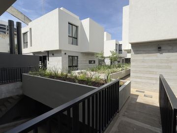 Dúplex en housing de 2 dormitorios y medio a estrenar en B° Nuevo poeta Lugones