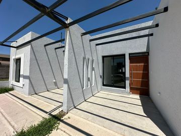 Dúplex en venta Colinas de Manantiales | Dos dormitorios