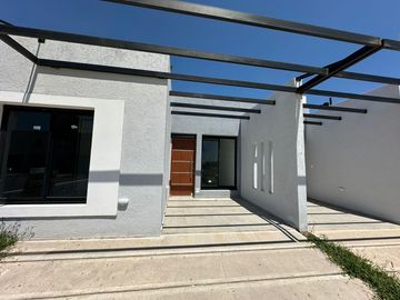 Dúplex en venta Colinas de Manantiales | Dos dormitorios