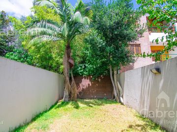 Venta de Casa en PH de 3 Dormitorios en  La Plata