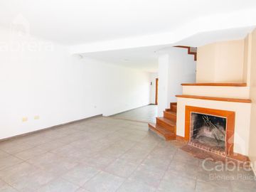 Venta de Casa en PH de 3 Dormitorios en  La Plata