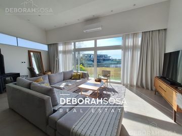 Casa en  Venta en El Canton-a la laguna-zona norte-escobar-el canton -