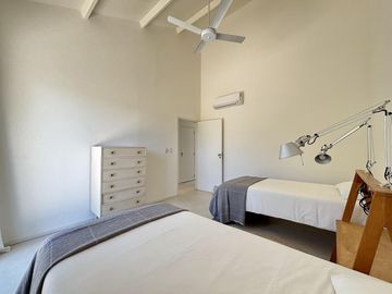 Casa en Venta - Barrio Residencial II Lote 59 de Costa Esmeralda - Escondida y privacidad