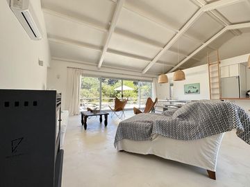 Casa en Venta - Barrio Residencial II Lote 59 de Costa Esmeralda - Escondida y privacidad