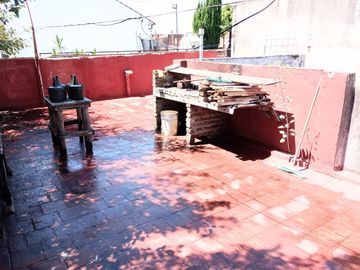 PH en  calle Alvear