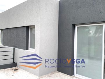 Casa en venta en  Boca Raton Country Club, Pilar
