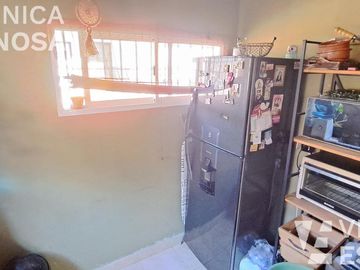 Casa en venta  de seis ambientes, Moron sur.