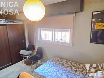 Casa en venta  de seis ambientes, Moron sur.