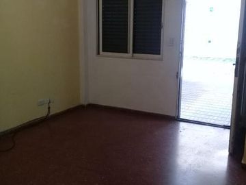 Duplex de 3 ambientes en complejo cerrado!!