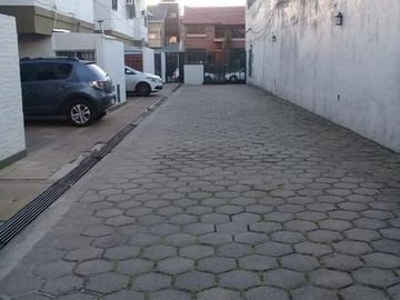 Duplex de 3 ambientes en complejo cerrado!!