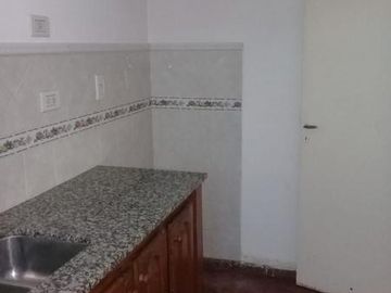 Duplex de 3 ambientes en complejo cerrado!!