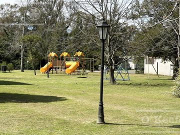 Casa en venta de  5 ambientes a estrenar  en barrio cerrado La Reserva de Hudson, Berazategui