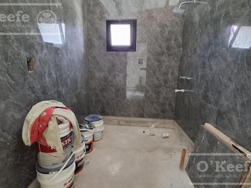 Casa en venta de  5 ambientes a estrenar  en barrio cerrado La Reserva de Hudson, Berazategui