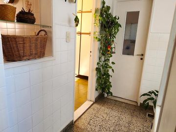 Departamento en  VENTA Semi Piso con Balcon terraza sobre Bv. Oroño