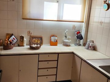 Departamento en  VENTA Semi Piso con Balcon terraza sobre Bv. Oroño
