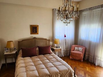 Departamento en  VENTA Semi Piso con Balcon terraza sobre Bv. Oroño