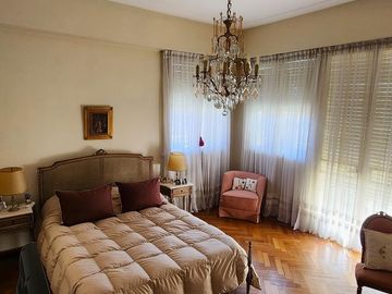 Departamento en  VENTA Semi Piso con Balcon terraza sobre Bv. Oroño