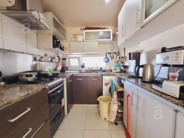 Departamento - Venta -  Villa Ballester - Depto Tres Ambientes con Cochera!