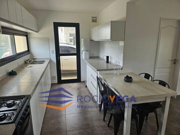 Casa en venta en el Barrio Acacias, Puertos del Lago, Escobar