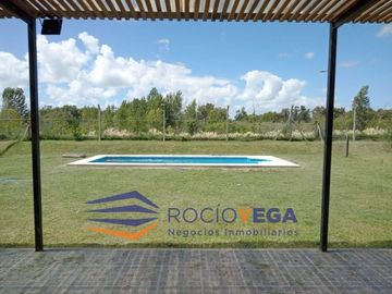 Casa en venta en el Barrio Acacias, Puertos del Lago, Escobar