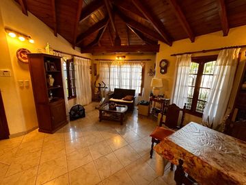 Increible casa en lo mejor de Burzaco