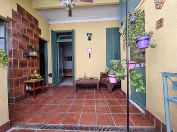 PH 3 amb c/terraza. Lanús oeste pleno centro. Sin expensas. Venta
