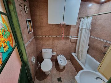 PH 3 amb c/terraza. Lanús oeste pleno centro. Sin expensas. Venta