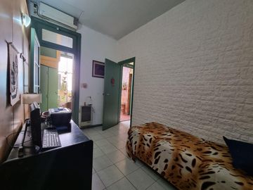 PH 3 amb c/terraza. Lanús oeste pleno centro. Sin expensas. Venta